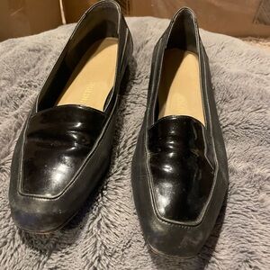 Johnston & Murphy Shiny Black Women's Flats